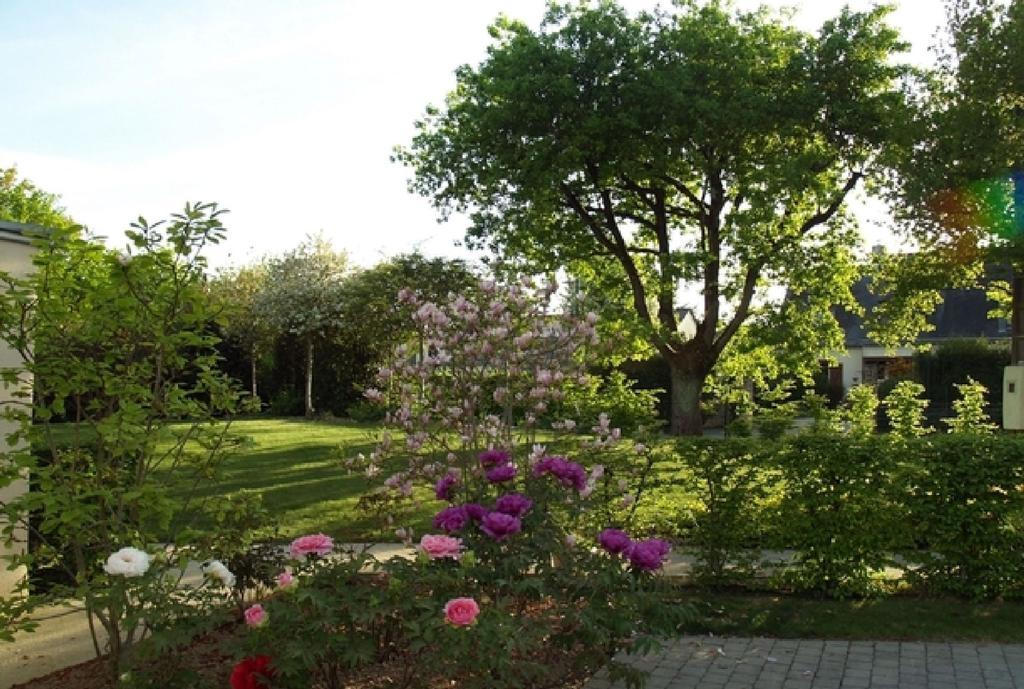 Bed and Breakfast Les Deux Chenes à La Chapelle-Sur-Erdre Extérieur photo
